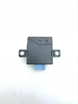 Maserati Levante ohjausyksikkö OEM 670039153