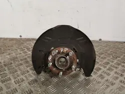 Subaru framhjulsnav OEM FBZ8922 - Begagnad