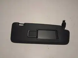 AUDI Q5 oikea aurinkovarjo OEM - Käytetty Audi OE
