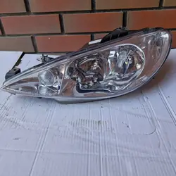 Farol esquerdo para Peugeot 206 TYC
