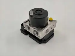 Pompe ABS OEM 06210905683 pour Suzuki Swift