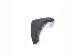 Volvo XC90 2016 Bakre stänkskydd höger sida OEM 31399351