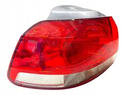 Luz trasera Volkswagen Golf VI 2010