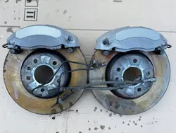 OEM 8W0615301AB etujarrusatulat Audi A4 B9:lle