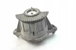Support moteur droit MERCEDES-BENZ E CABRIO (A207) A2072400317