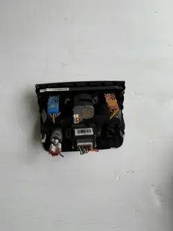 OEM 961202P000101227 USB-paneeli Istuinlämmityksellä