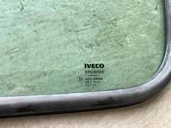 Vitre cloison IVECO DAILY OEM 4325325 - Occasion