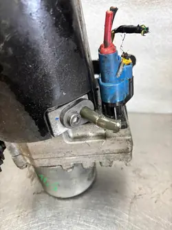 Pompe de direction assistée Renault Laguna III 491109313R