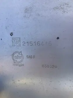 Réservoir Volvo OEM 21516446 - Complet d'occasion