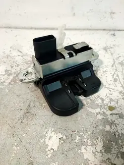 Audi OE 4F5827505D baklucka lås