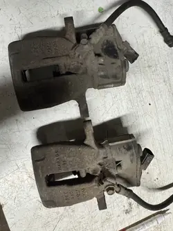 Elektrischer Handbremszylinder Hintere Links Rechts VW Passat B7