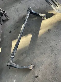 Poutre d'inclinaison suspension cabine MAN TGX OEM 81417156016