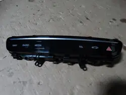 Painel controle rádio OEM A2059055611 Mercedes W205