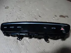 OEM A2059055611 Radion ohjauspaneeli Mercedes W205
