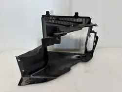 Bentley Flying Spur Kylare Luftintag OEM 3SE121333A#123