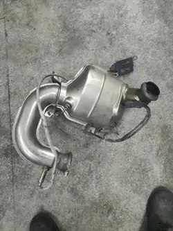 DPF/Catalyseur Opel Vivaro d'occasion OEM 9820974580