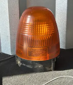 Hella 2RL  Feu d'Avertissement Rotatif