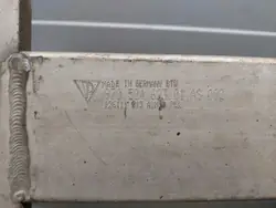 Porsche Panamera 970 voor radiatorbevestigingspaneel OEM 97050462301