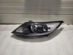 KIA Sportage III Lente del faro izquierdo 92101-3U210