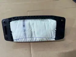 OEM 2138600202 Matkustajan Airbag Mercedes E-luokka W213