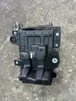 Support batterie OEM 37150-D7500 pour Kia Sportage IV
