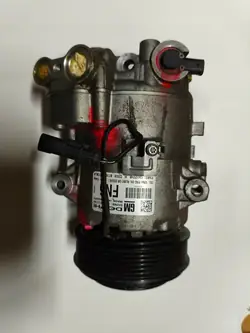 Ilmastointikompressori Opel Astra IV J Meriva B