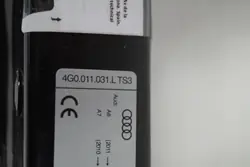 Cric Audi A6 OEM 4G0011031L - État Utilisé