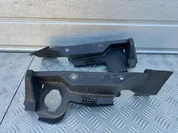 Audi A5 B10 Lokasuojus OEM 8B3821170 8B3821169
