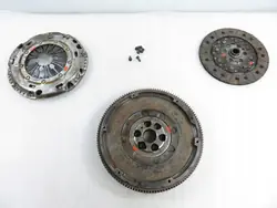 Sachs kaksimassainen vauhtipyörä