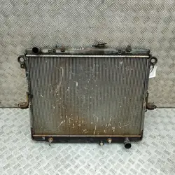 Toyota Land Cruiser 100 Jäähdytin 2001 16400-17350