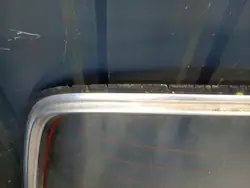 Joint chromé vitre arrière Mercedes W123 OEM