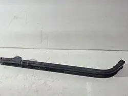 OEM 9817813180D Batente de porta direito para Combo E