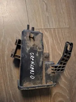 Opel Grandland X bränslefilter OEM 9827785780