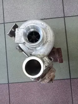 Turbo Volkswagen Crafter 2.5 136 163 KM 076145701L