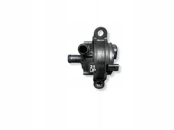 Pompe à eau Volvo OEM 32339645 - État utilisé