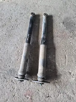 MG ZS 17- Lift Taka Jousitukset OEM 10825265