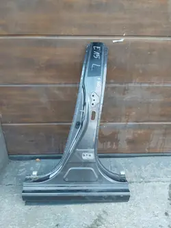 Toyota Corolla E15 Linker B-Stijl Drempel OEM