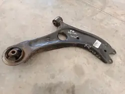 Hyundai OE 54501D3000 Bras de Suspension Avant