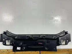 OEM 3J0813301B Takaperävyön VW Passat B9:lle