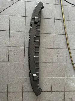 VW Golf 8 framstötdämpare OEM 5H0807248AA