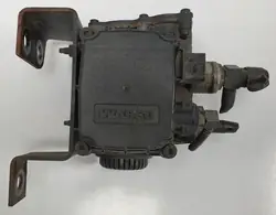 Bremsventil OEM A0014311213 für Mercedes Actros MP4