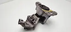 Support Moteur Renault OEM 112100020R pour Megane III