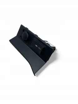 Prise USB Lexus RX 450H 2021 OEM 5893248030