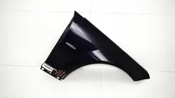 Aleta delantera derecha OEM 365577532 Mercedes W204