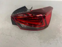 Luz Trasera Derecha Seat Ibiza V 6F0945208H