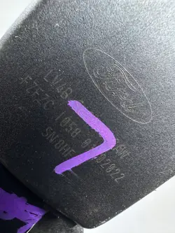 Ford Kuga MK3 vänster bakre säkerhetsbältesspänne LV4B-S60045-CAW