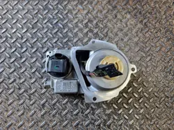 BMW Ohjausvahvistimen pumppu OEM 38242488 - Käytetty