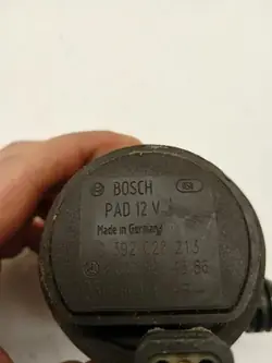 Pompe à eau Mercedes A0005004386 pour W205 2015