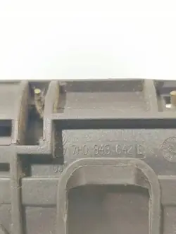 VW T5 schuifdeurhendel OEM 7H0843642E - Gebruikt