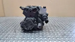 Pompa carburante Audi A8 D3 4.2 TDI V8 057130755M